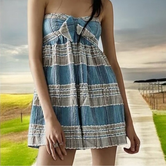 FREE PEOPLE BABYDOLL ROMPER – SIZE M (NWT) - Picture 4 of 4